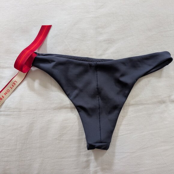 Streamline bikini bottom in Varsity - Left on Friday - Picture 4 of 6